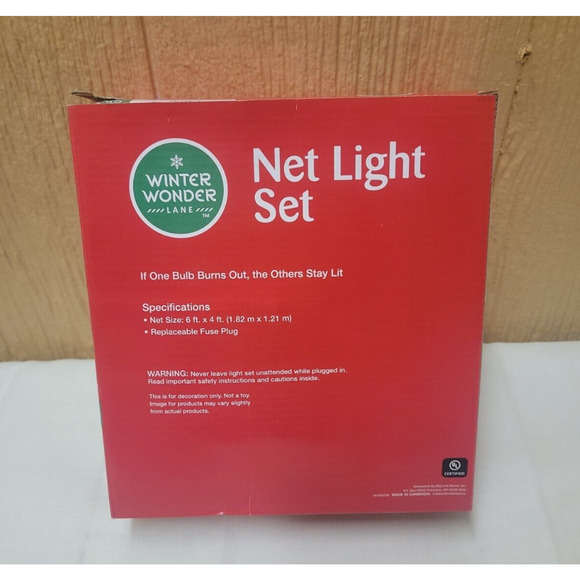 Winter Wonder Lane Net Light Set Green Wire 150 Clear Lights 6 ft x 4 ft - Picture 3 of 4